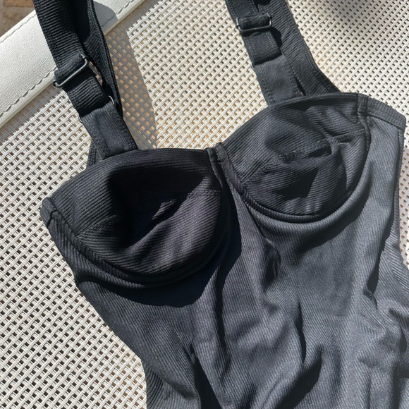 Minimale Animale One Piece Swimsuit - Picture 3 of 5